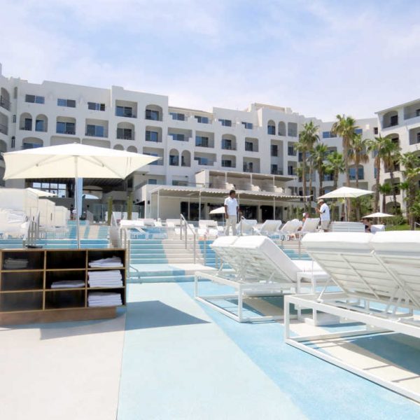 ME Cabo Resort  (10)(S)