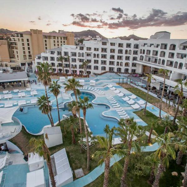 ME Cabo Resort  (5)(S)